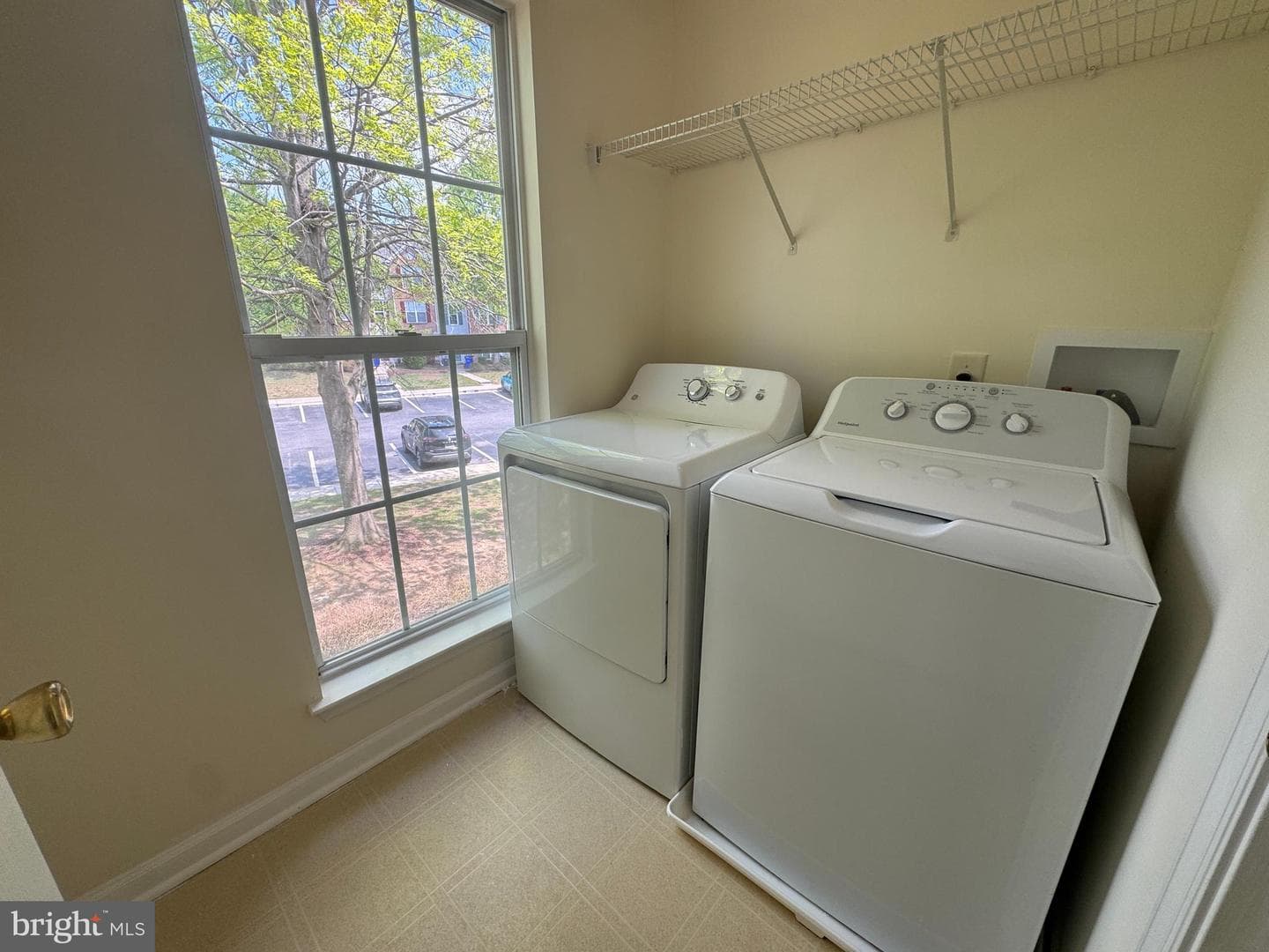 16501 Elmcrest Terrace photo 27