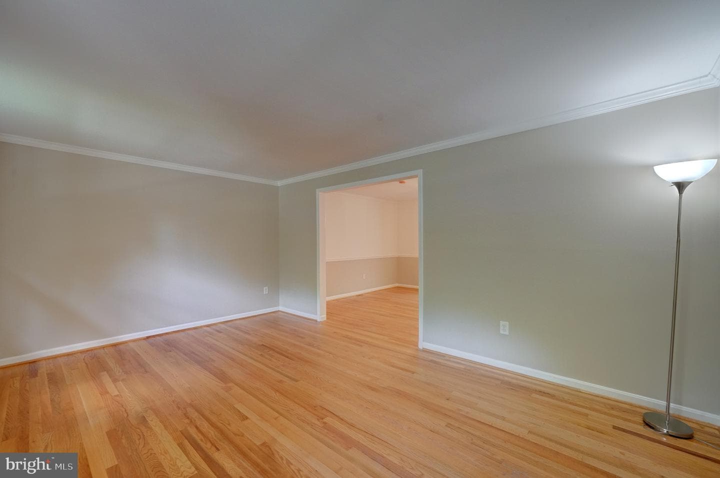 6301 Kaybro Street photo 9