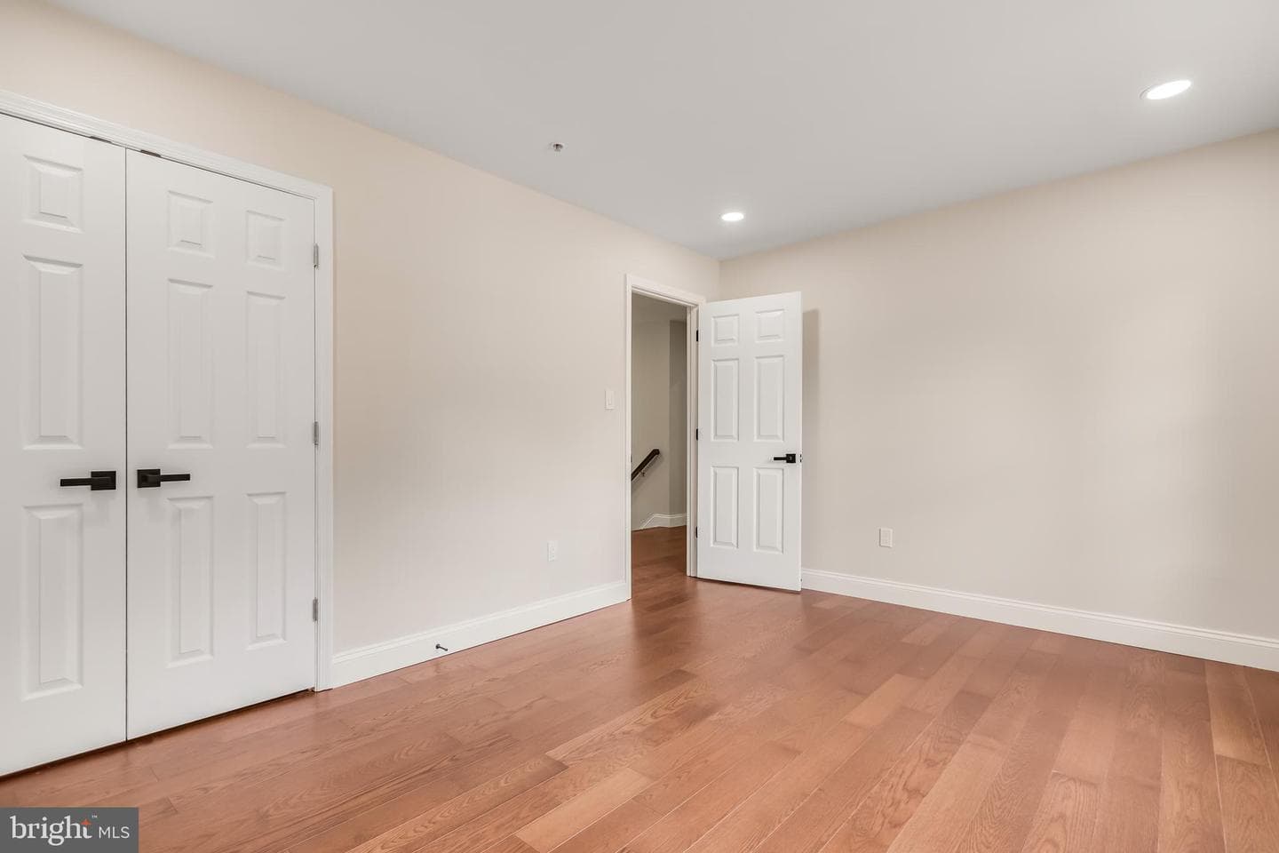 401 Prairie Court photo 38