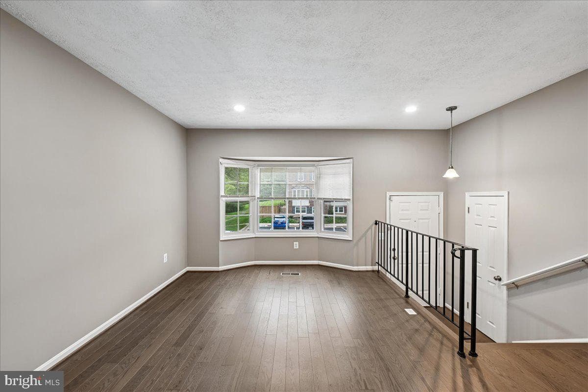 11614 Cosca Park Drive photo 4