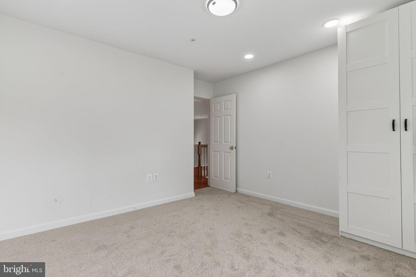 1200 Strausberg Street photo 36