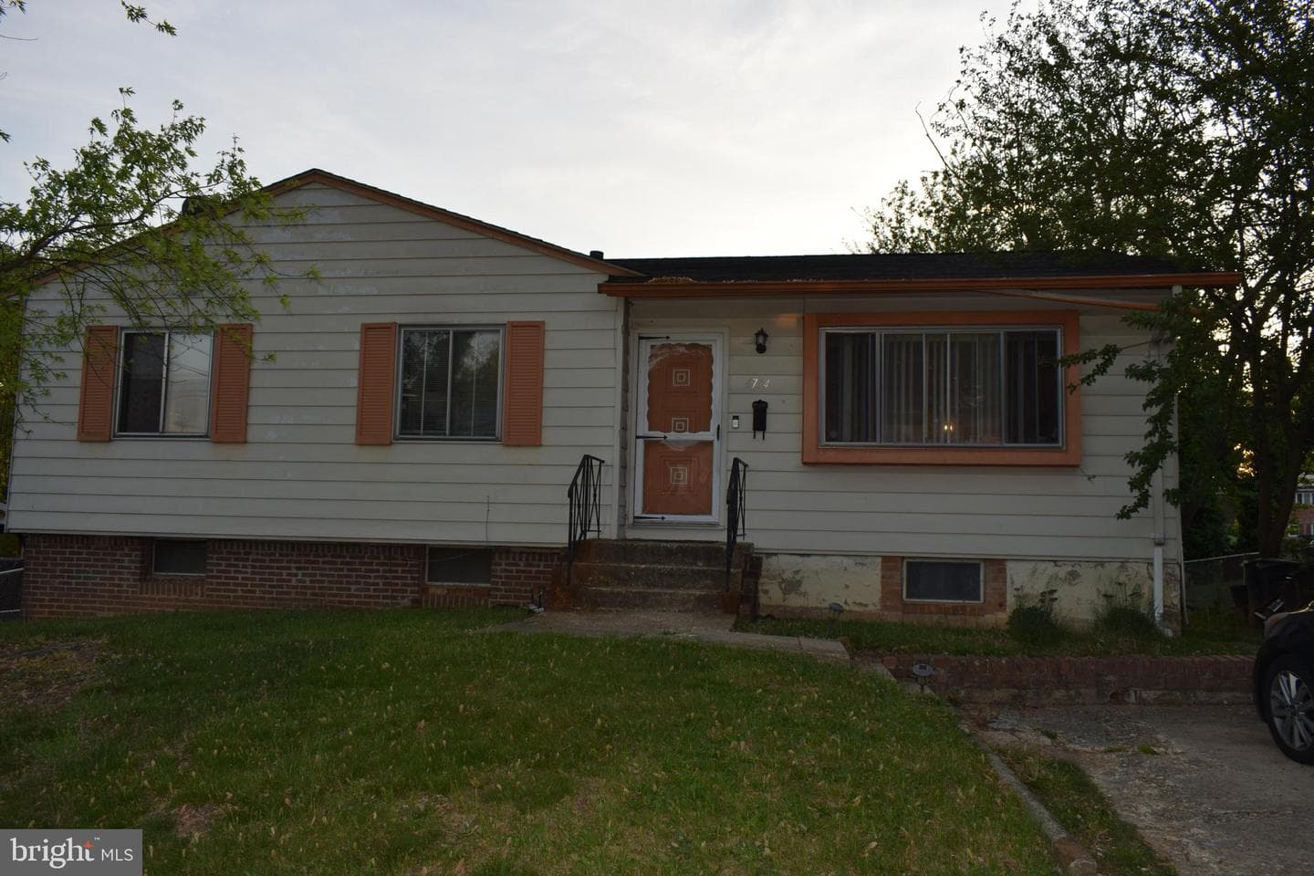 6704 Hastings Drive photo 2