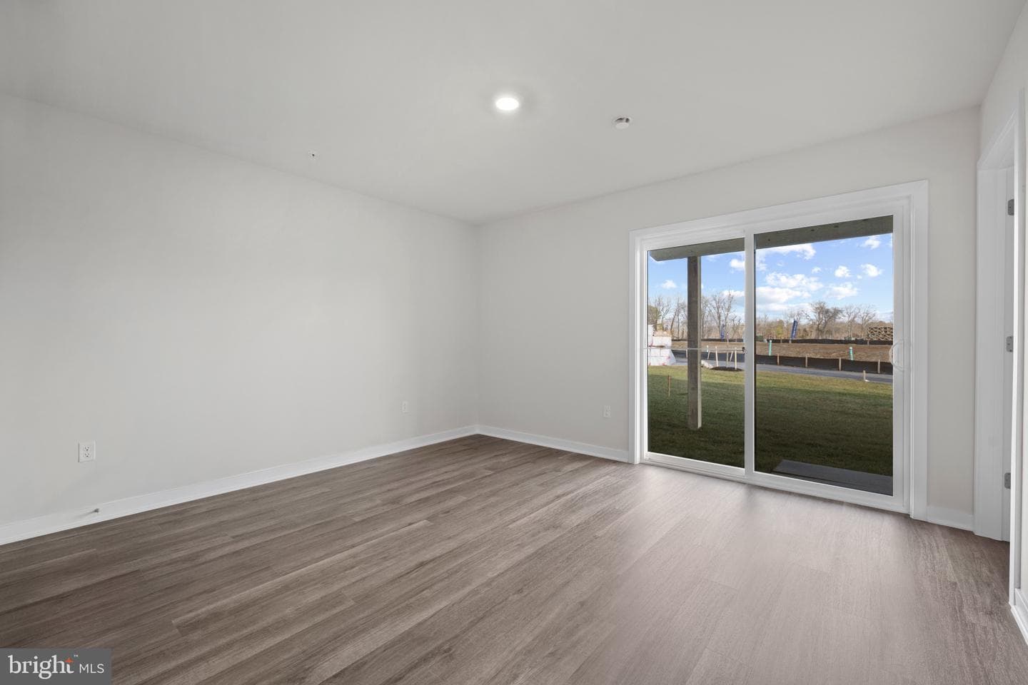 15041 Douglas Fir Lane photo 6