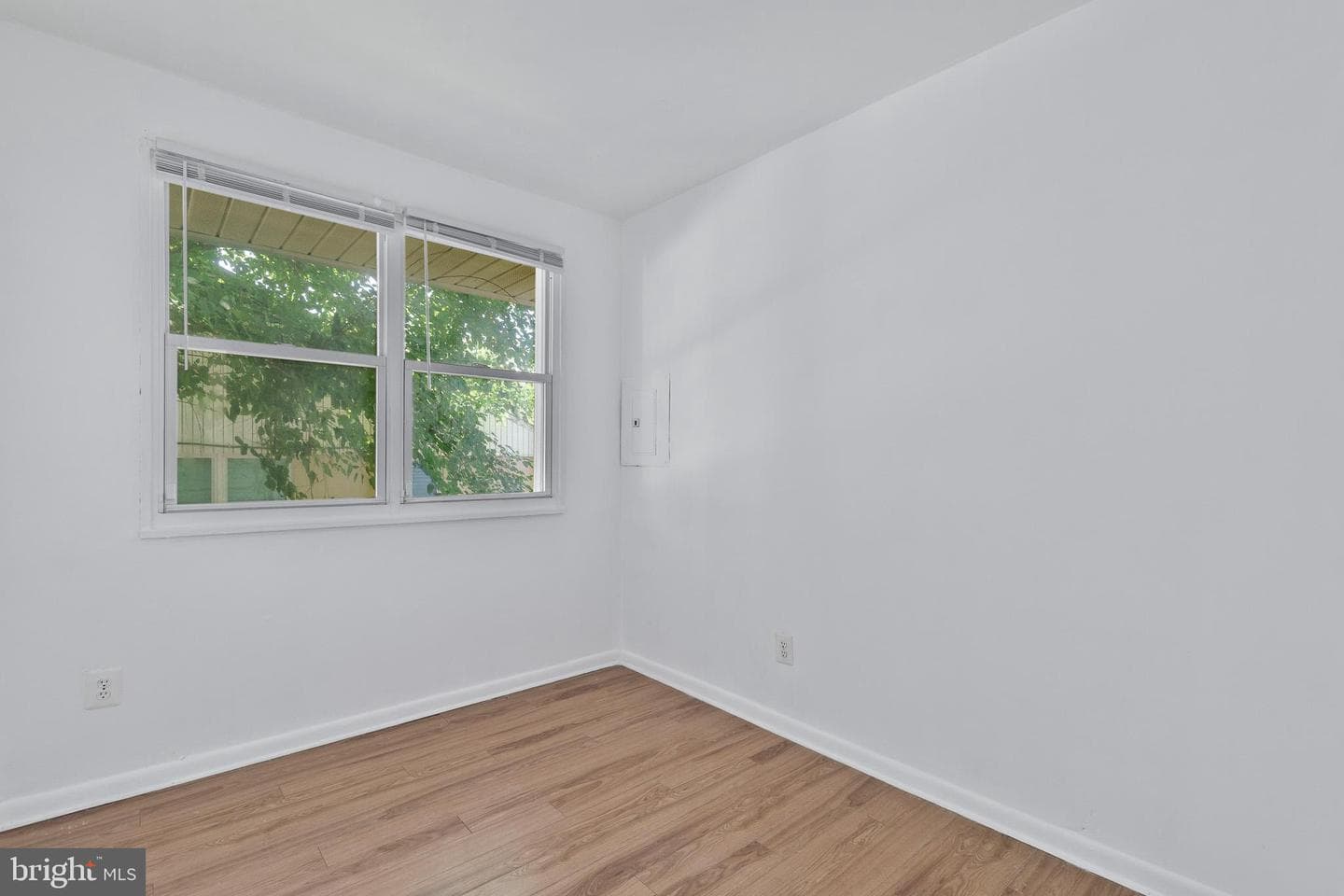 7634 Normandy Road photo 16