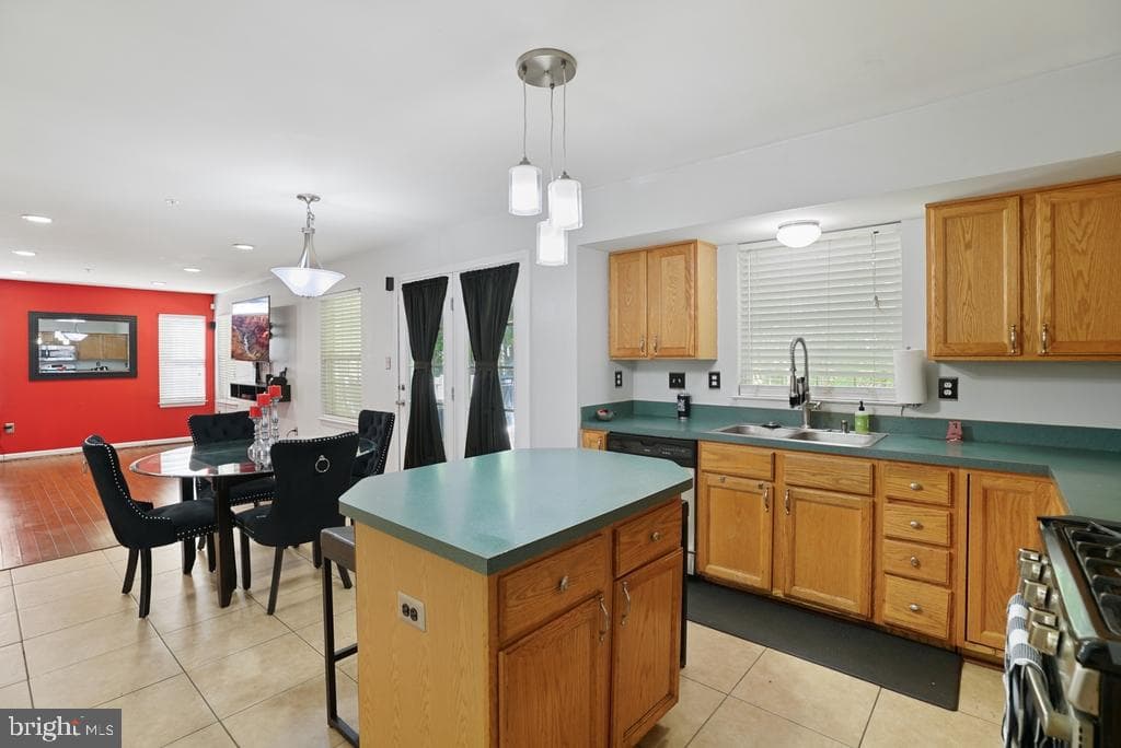 6704 Seabird Court photo 12