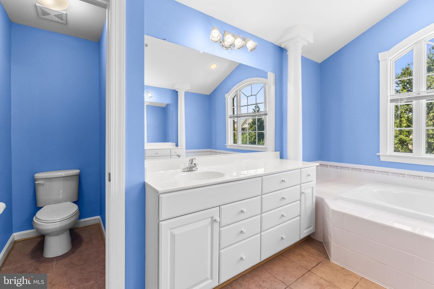 2501 Friendship Heights Drive photo 42