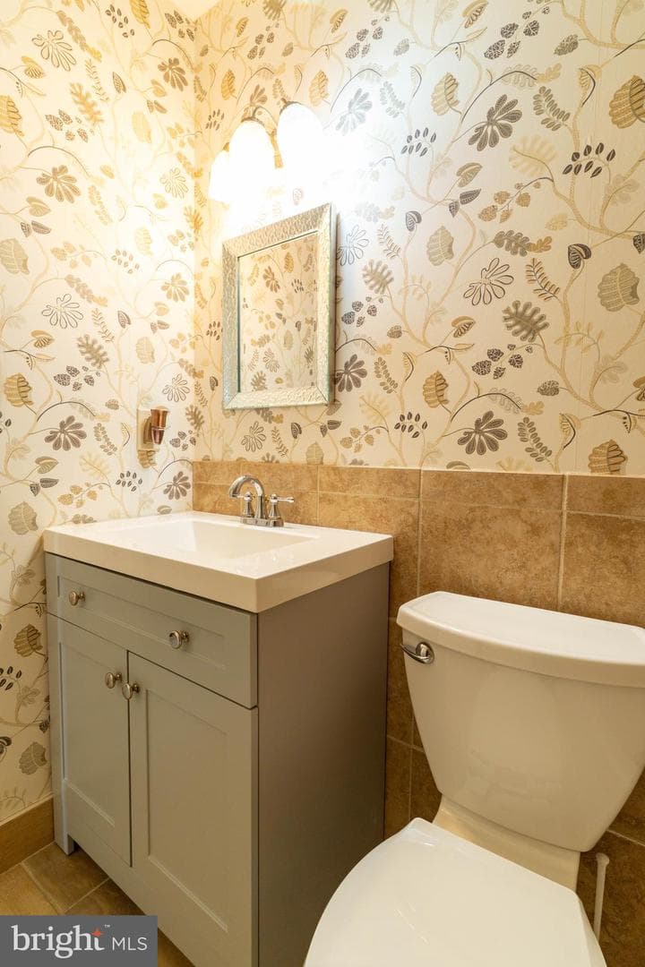 5922 Surratts Village Drive photo 32