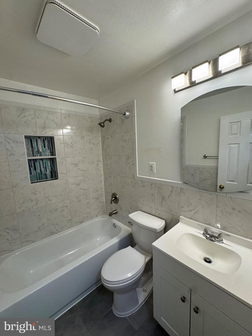 9507 Small Drive photo 11