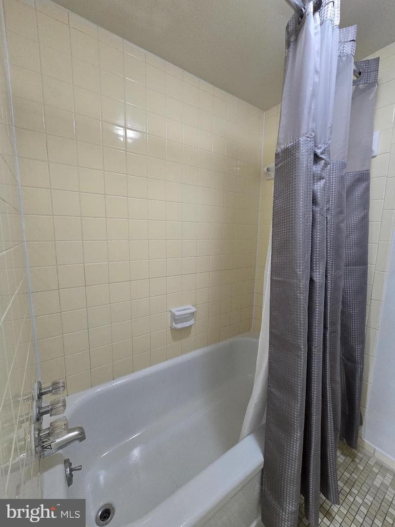 1836 Metzerott Road #1524 photo 17