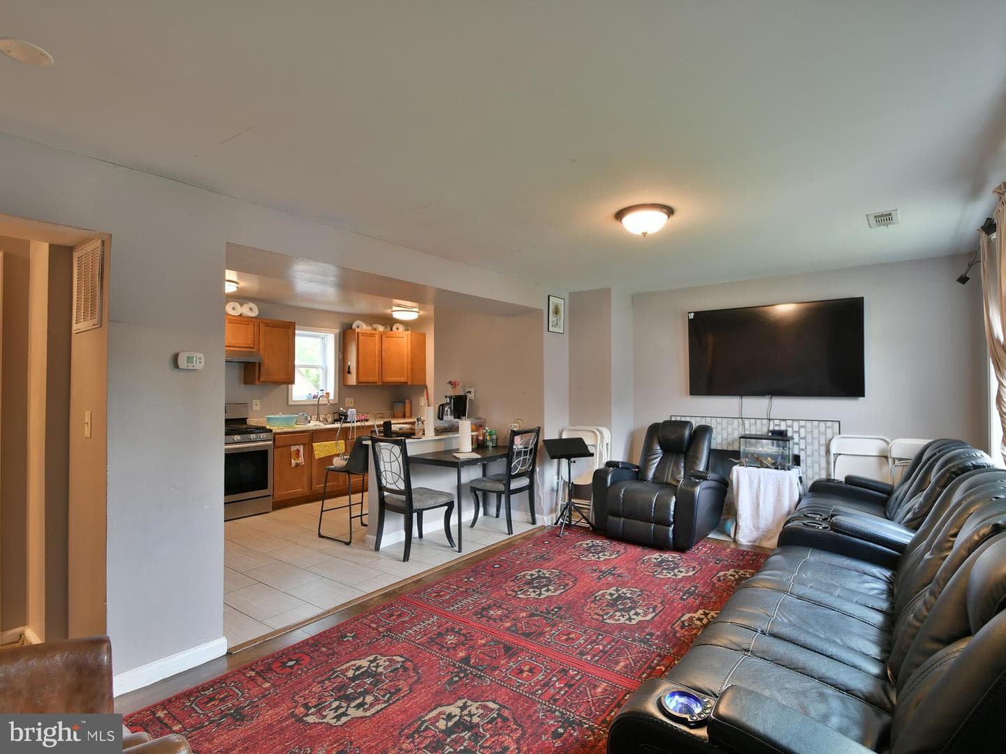 5016 Laguna Road photo 11