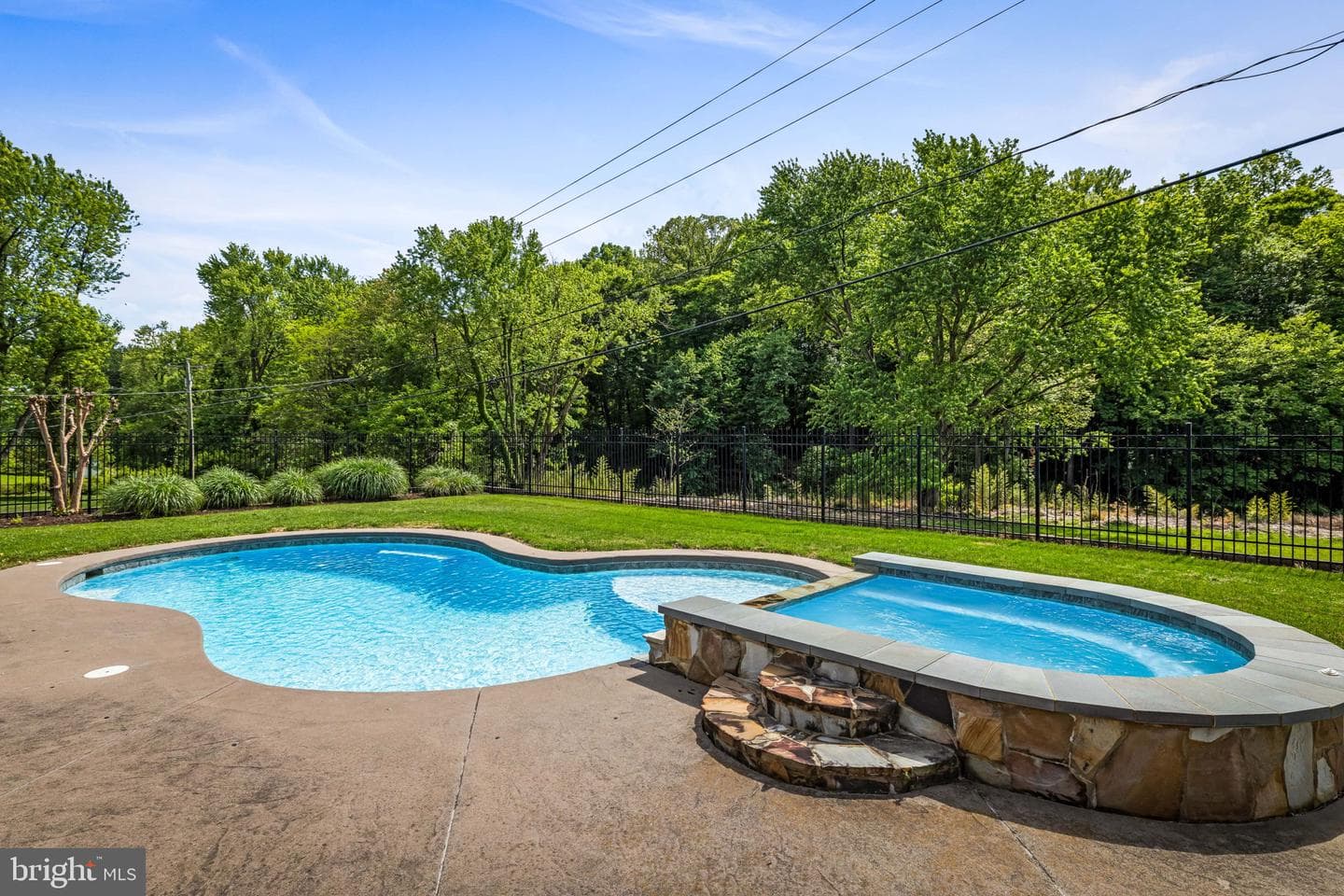12227 Foxhill Lane photo 39