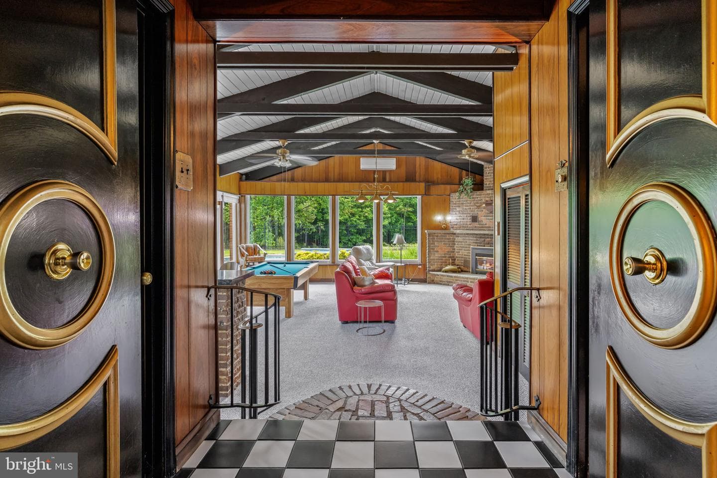12227 Foxhill Lane photo 4