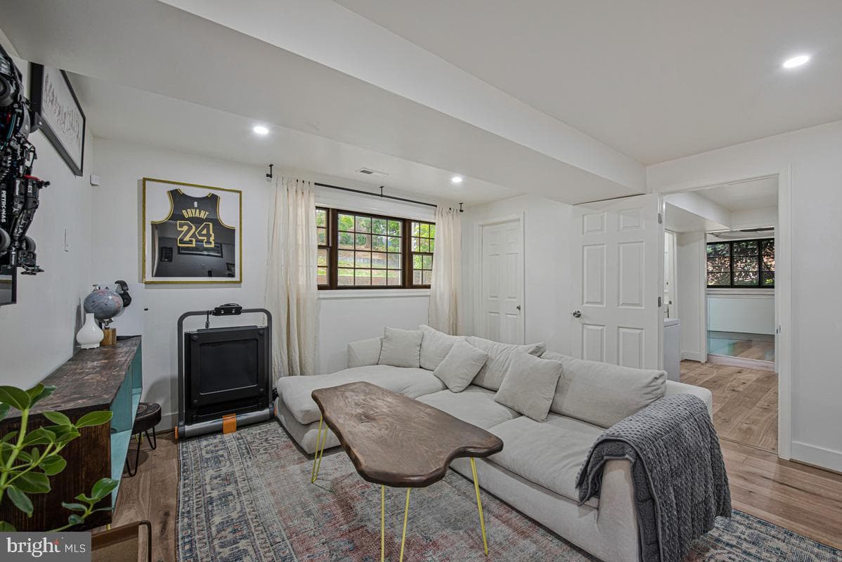 1903 Campbell Drive photo 13