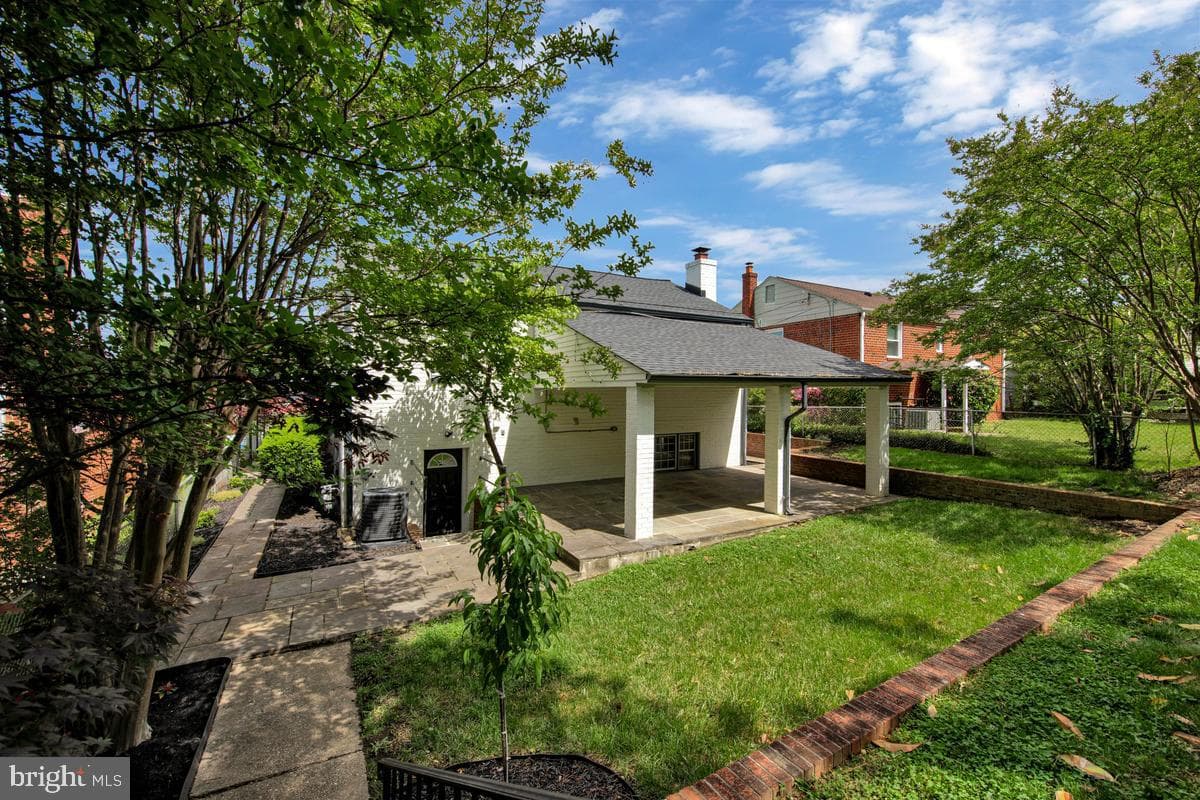 1903 Campbell Drive photo 24