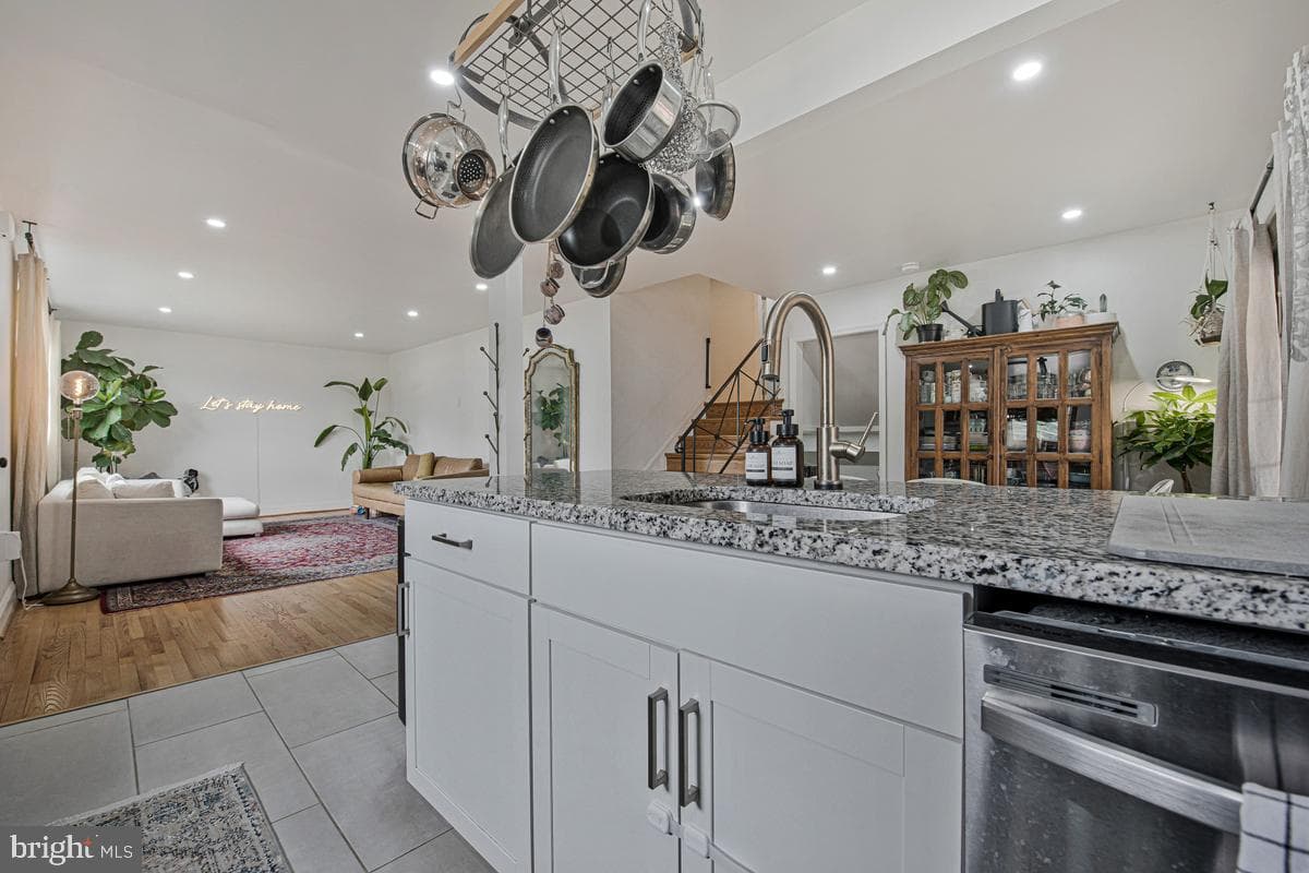 1903 Campbell Drive photo 8