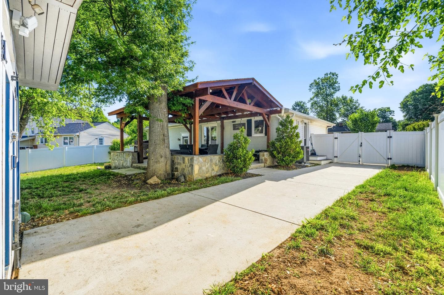 103 Essenton Drive photo 29