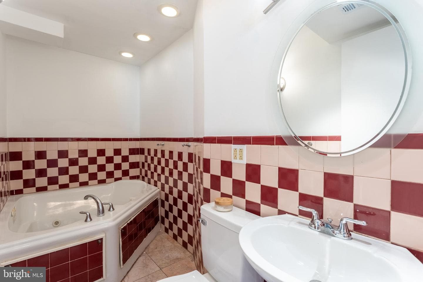6613 Calmos Street photo 31