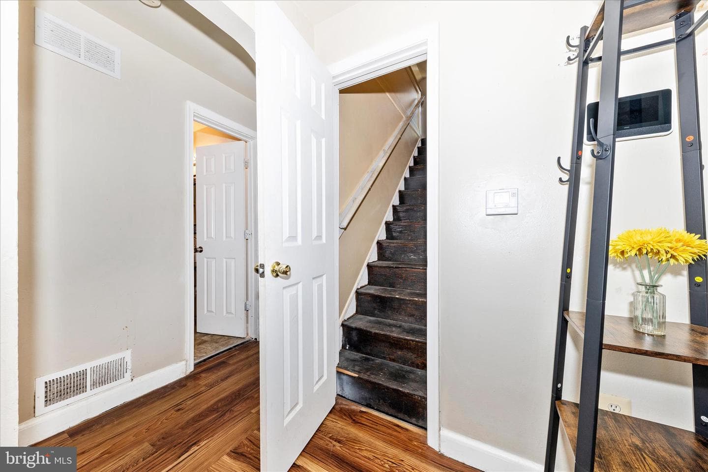 6008 Seat Pleasant Drive photo 17