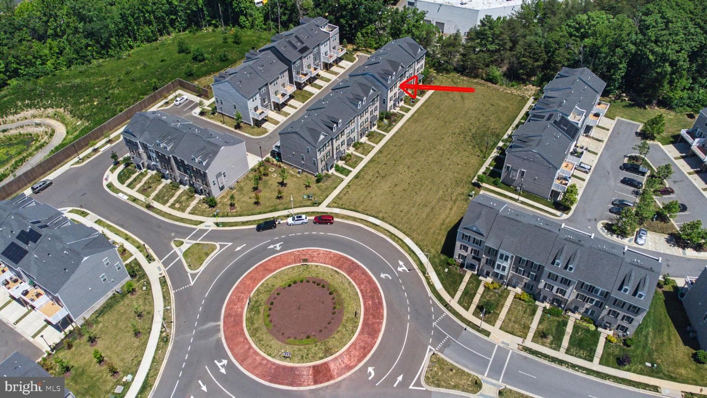7607 Presidential Parkway photo 57