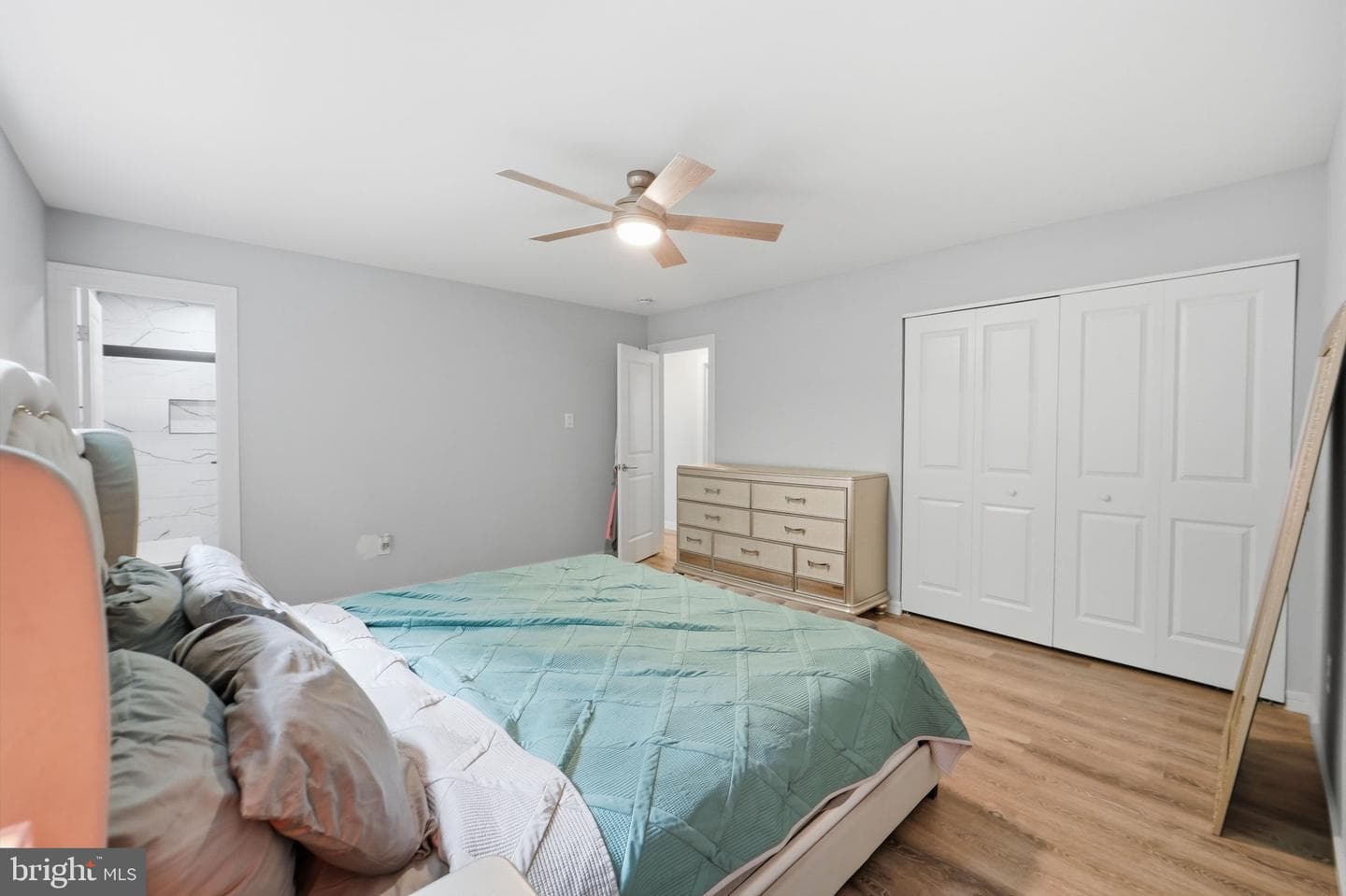 15904 Ark Court photo 9