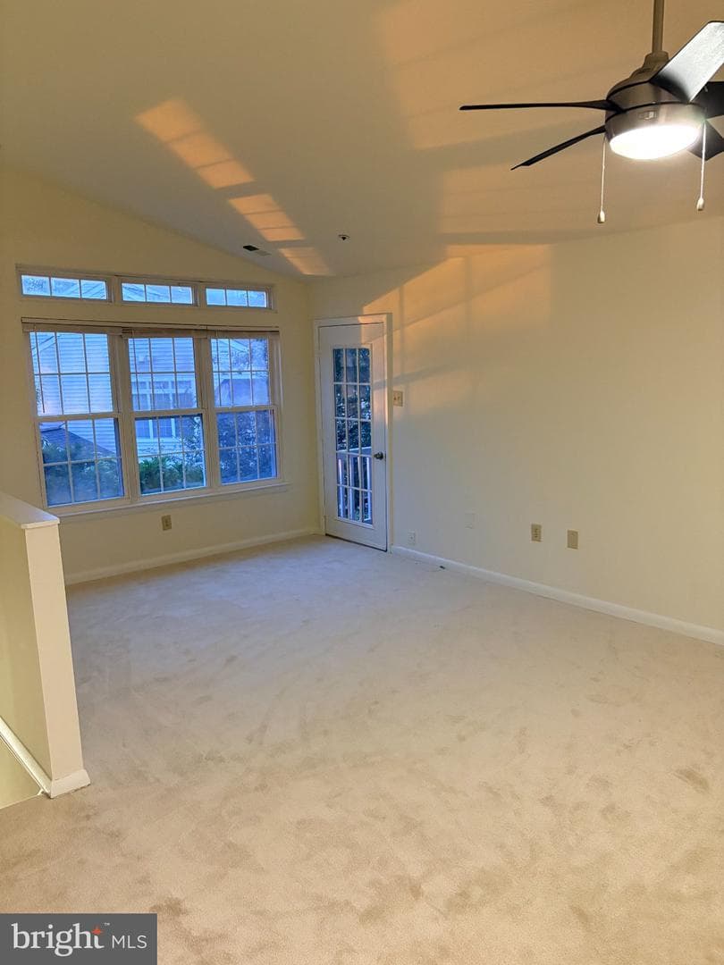 8752 Grasmere Court #8752 photo 3
