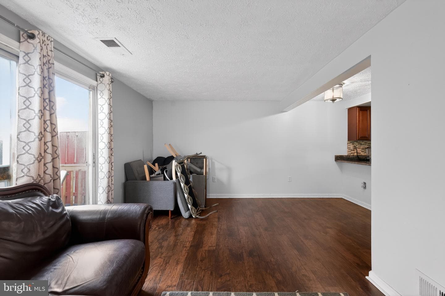 133 Kettering Drive photo 8