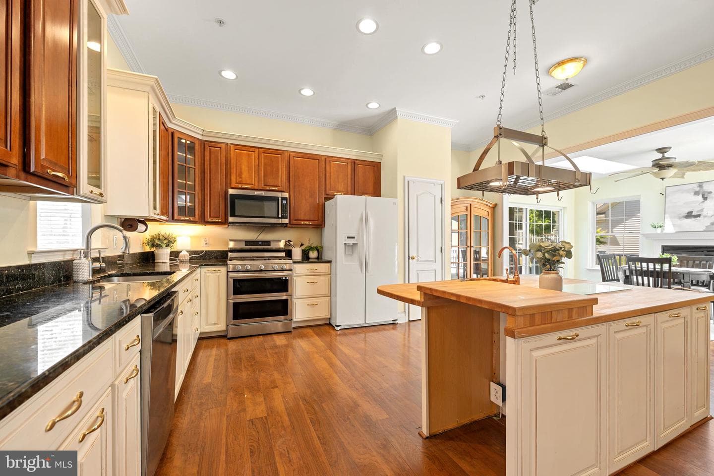 2140 Vittoria Court #66 photo 3