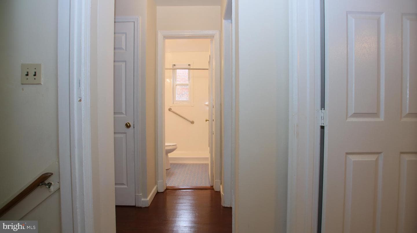 5407 Sargent Road photo 9