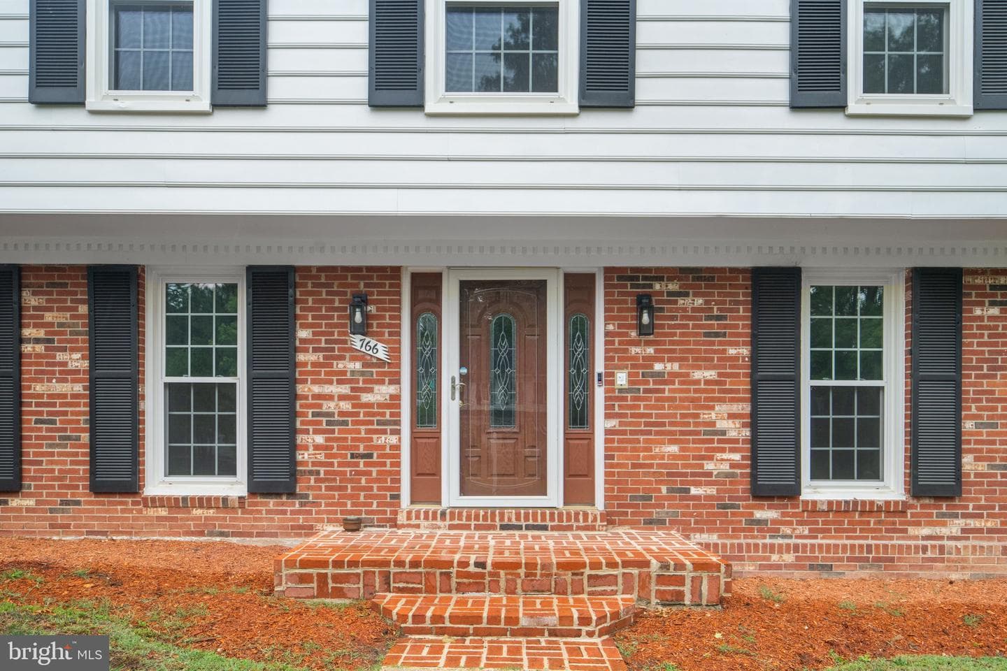766 Gleneagles Drive photo 6