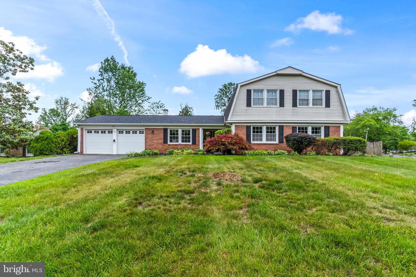 1204 Windermere Court photo 2