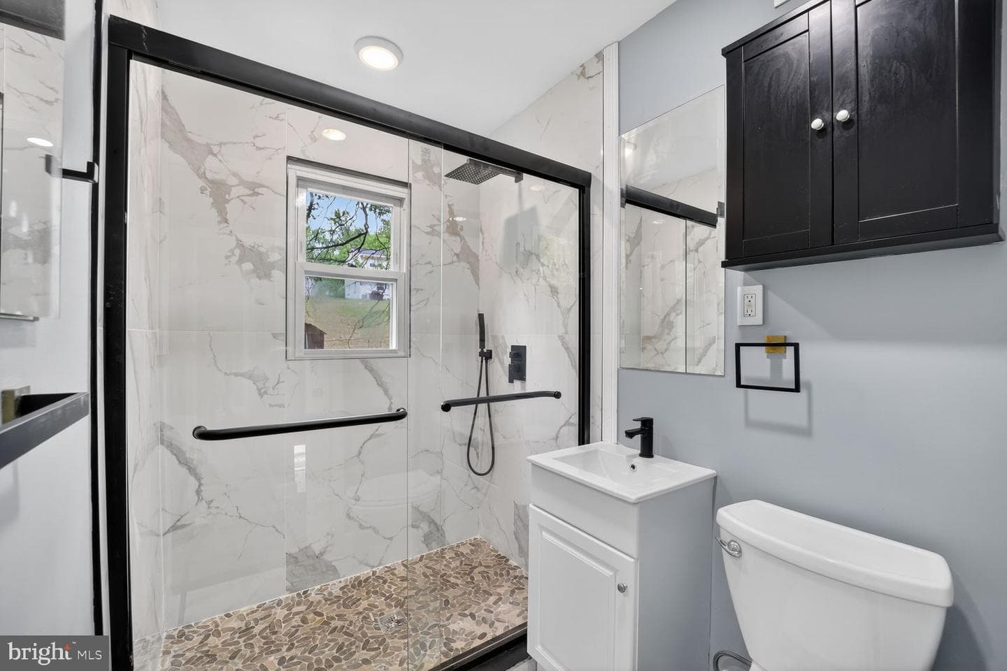 3604 Halloway N photo 19
