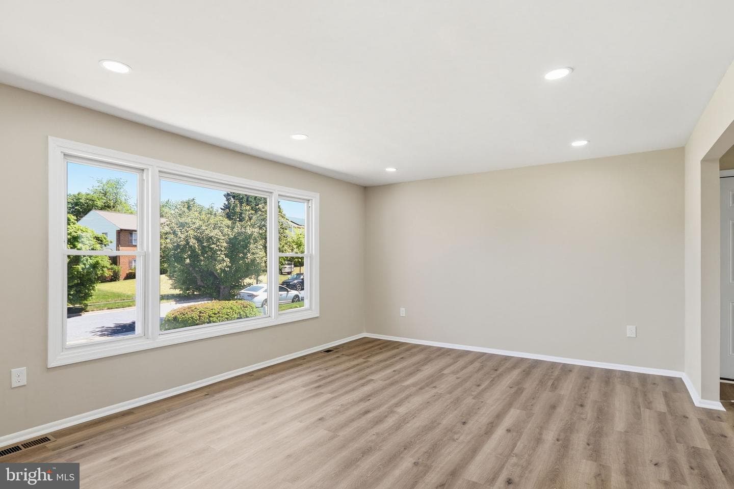12607 Princeleigh Street photo 4