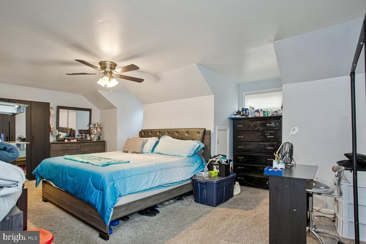 8613 Binghampton Place photo 16