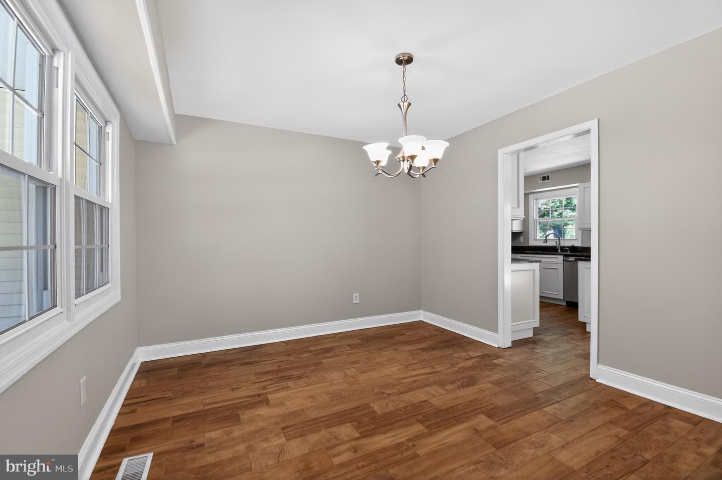 3801 Woodhaven Lane photo 7