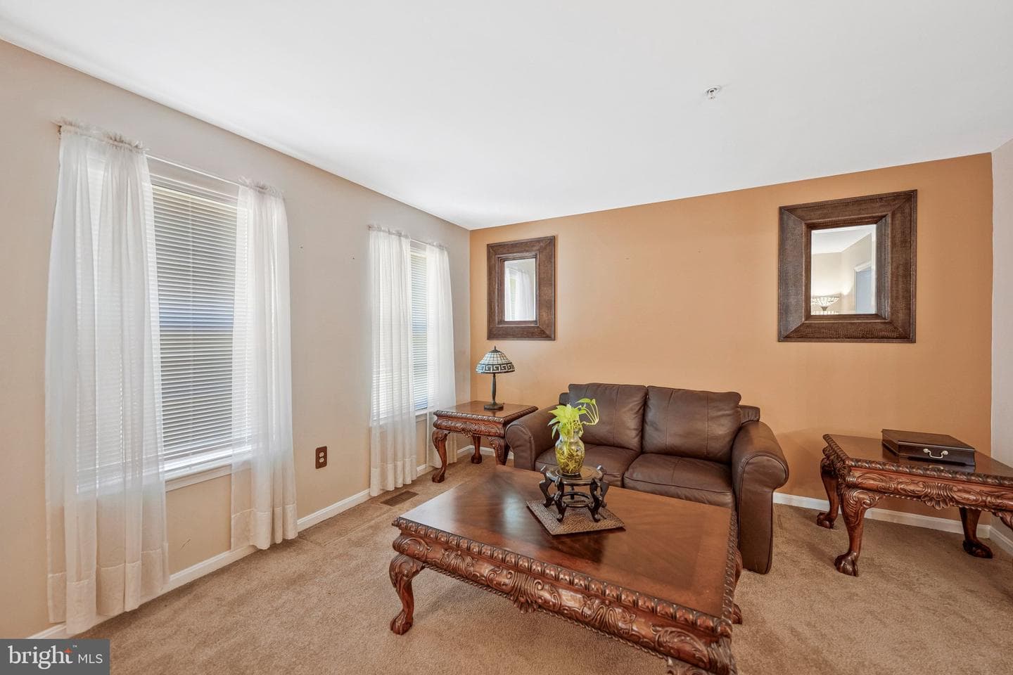 8811 Gladeside Drive photo 3
