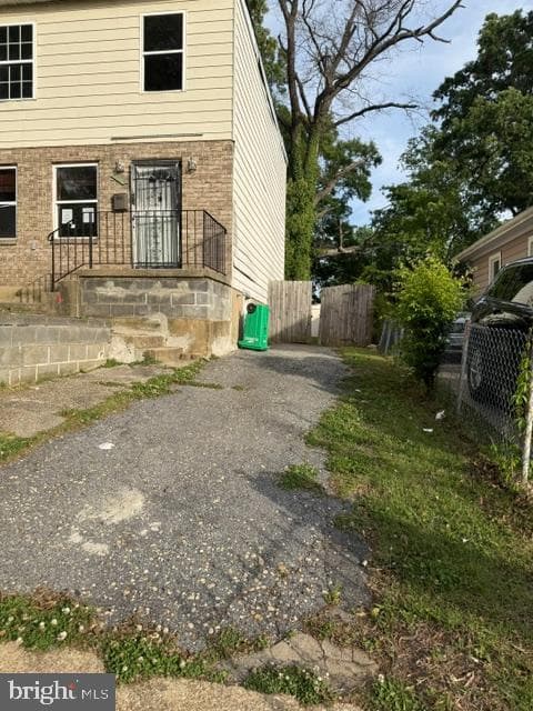 5707 Davey Street photo 15