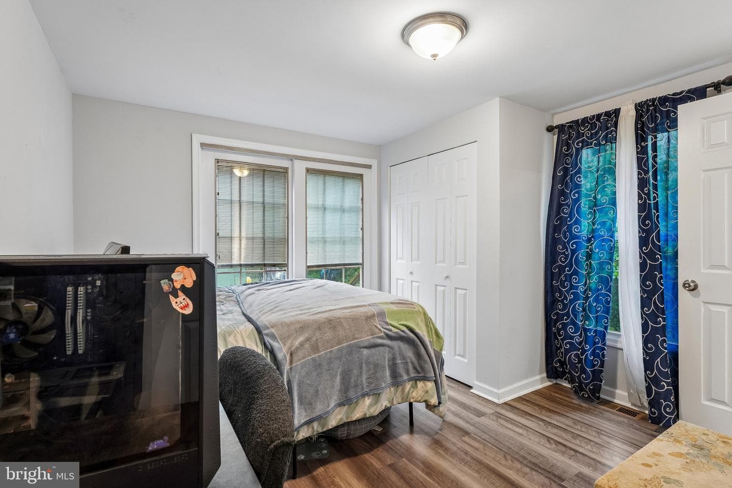 8615 Myrtle Avenue photo 17