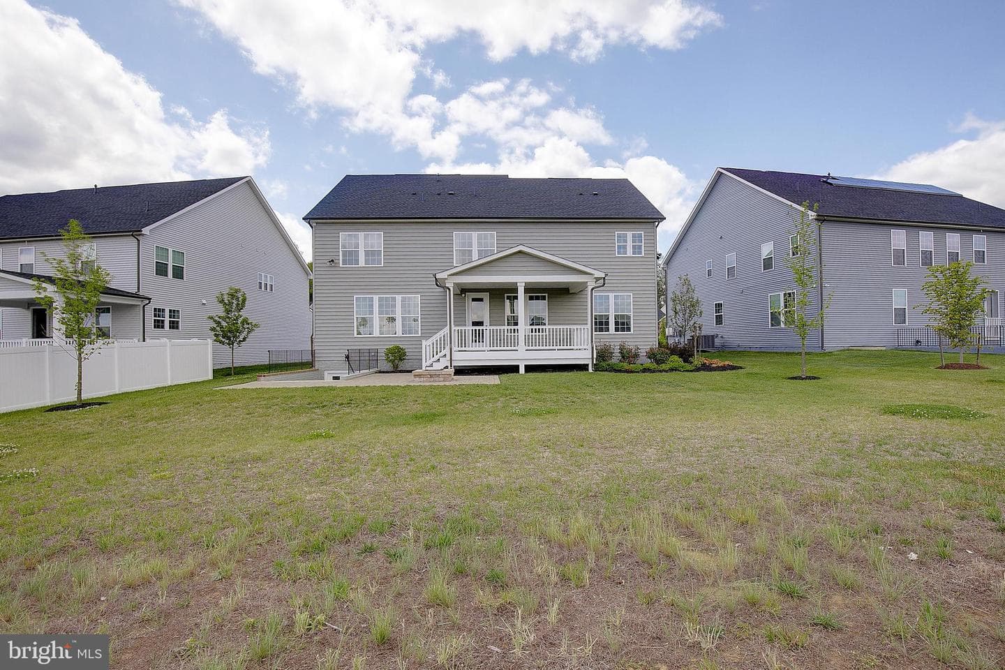 908 Midbrook Ln photo 7