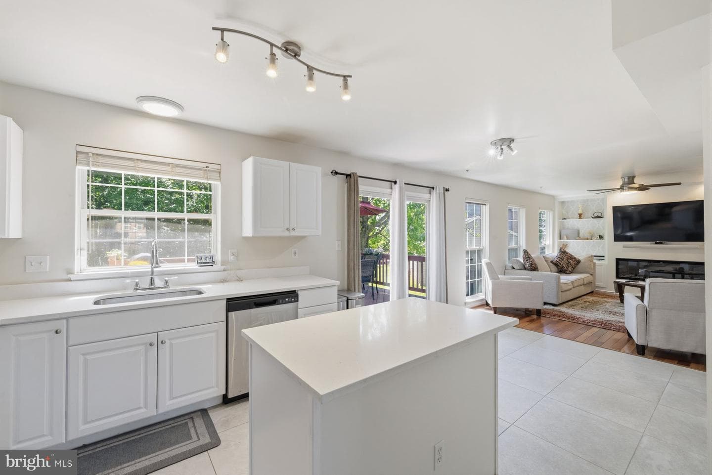 1701 Felwood Street photo 6