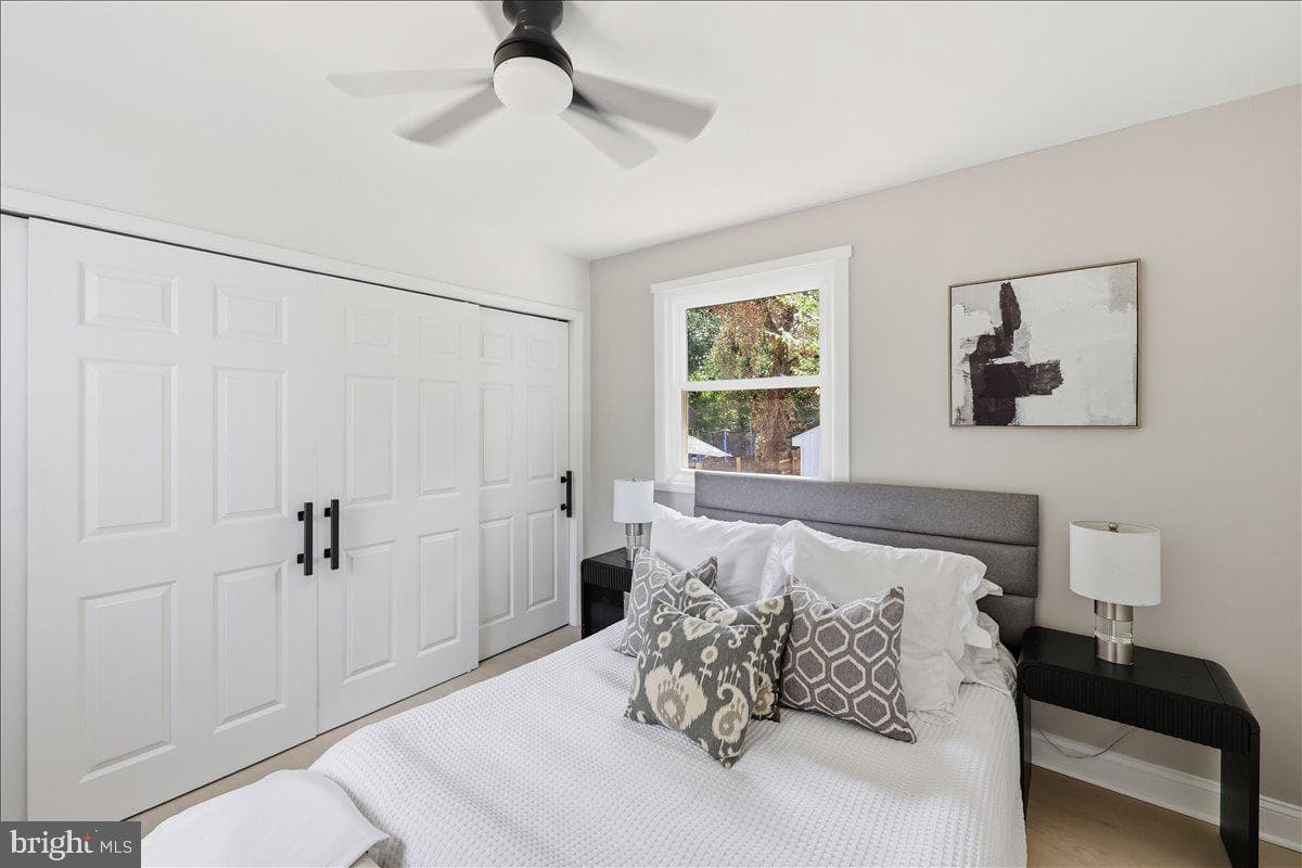 4803 Somerset Road photo 10