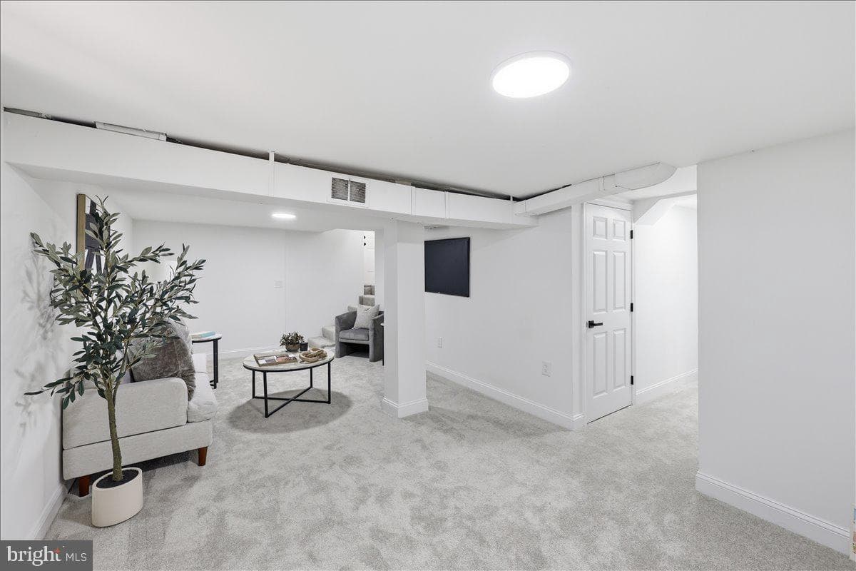 4803 Somerset Road photo 16