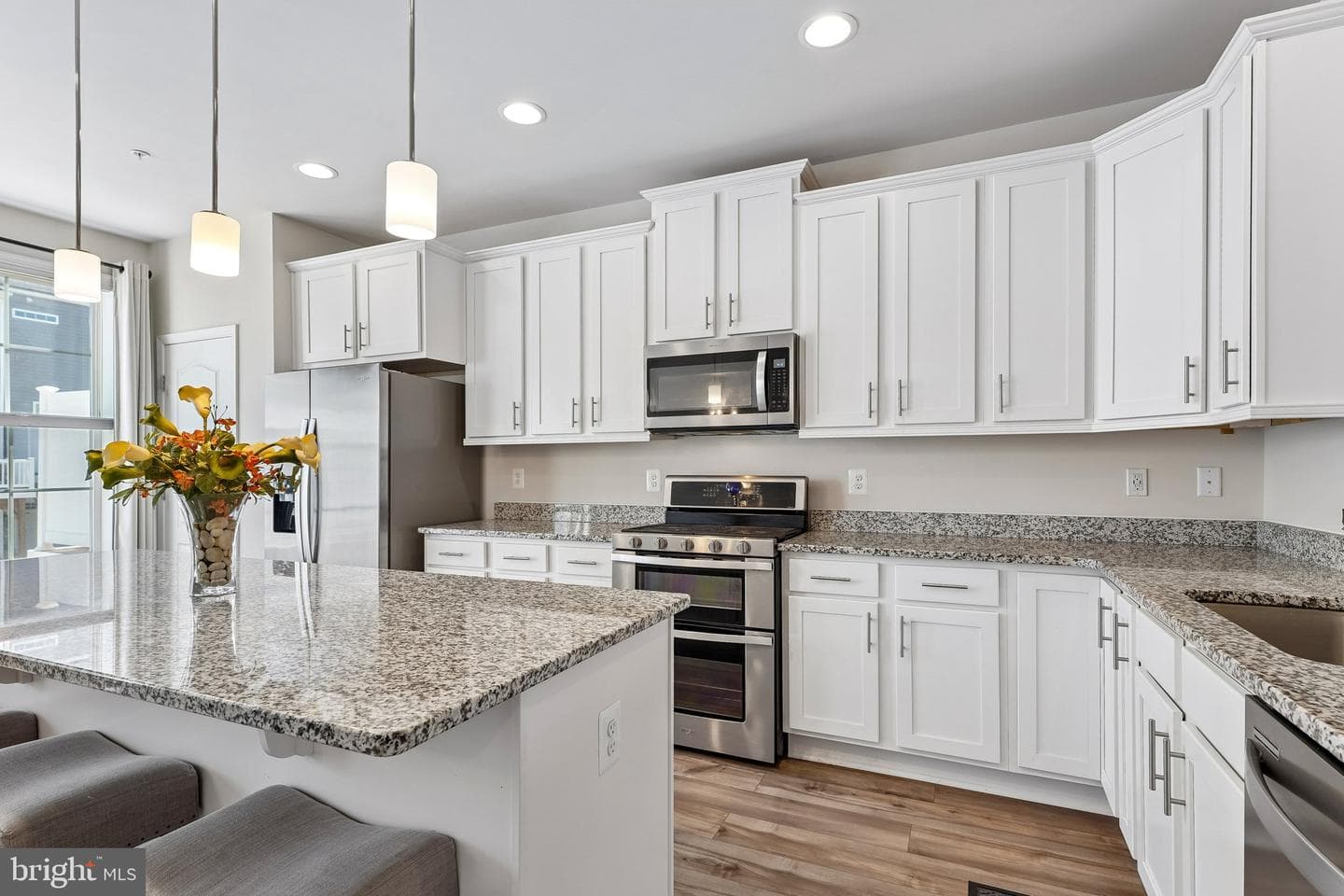 1005 Overlook Way photo 9