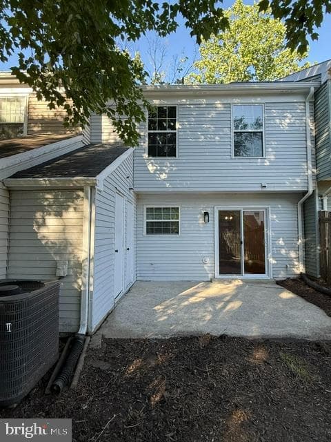 2271 Prince Of Wales Court