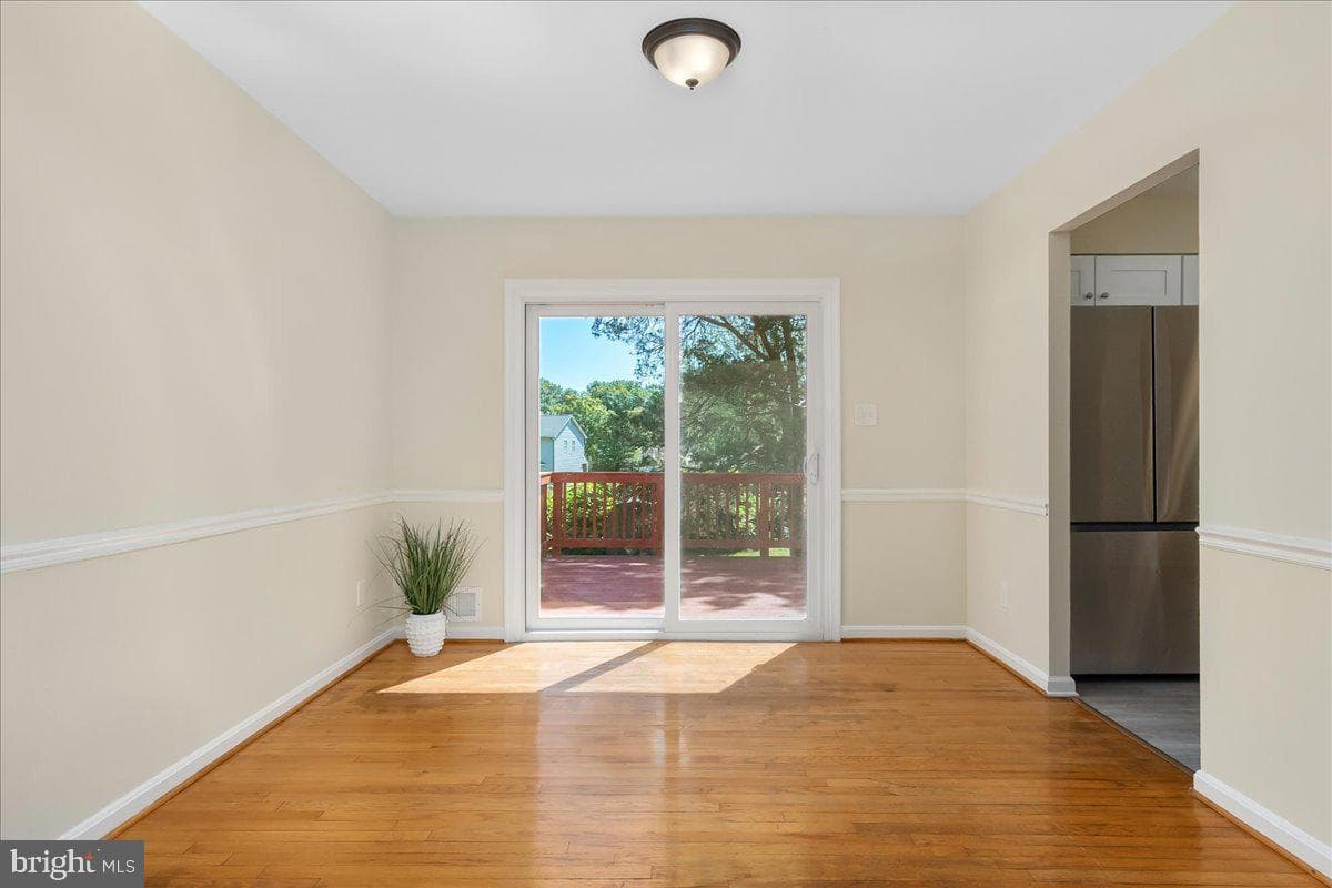 8004 Malcolm Road photo 7