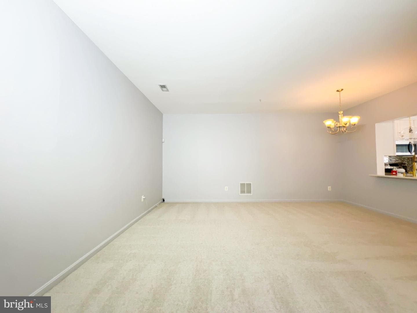 4000 Eastview Court photo 10