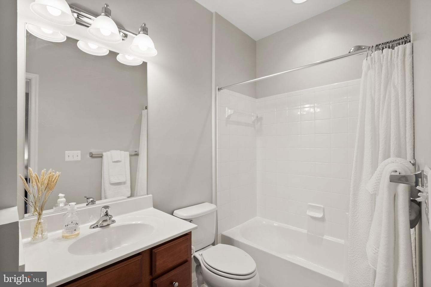 517 Overlook Park Dr # 47 photo 27