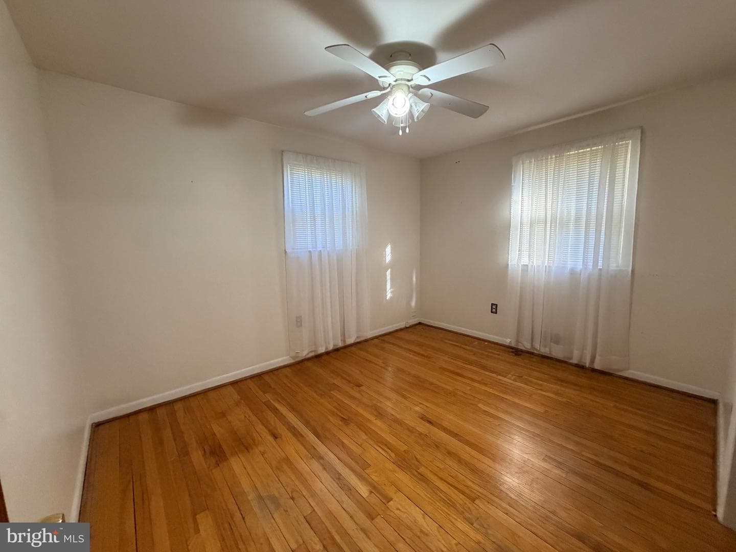 2402 Joseph Drive photo 12