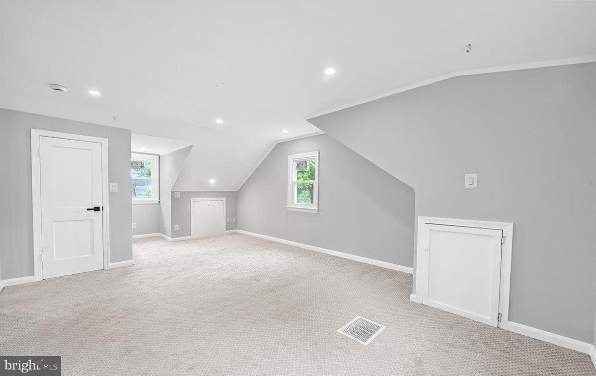 6902 21st Avenue photo 17