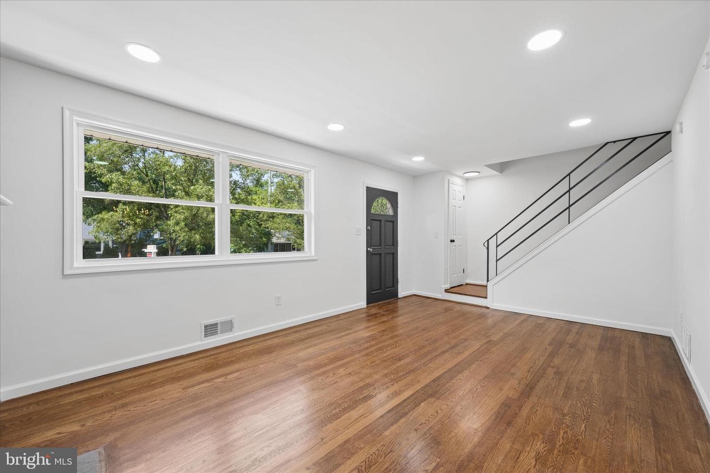 8517 Oglethorpe Street photo 5