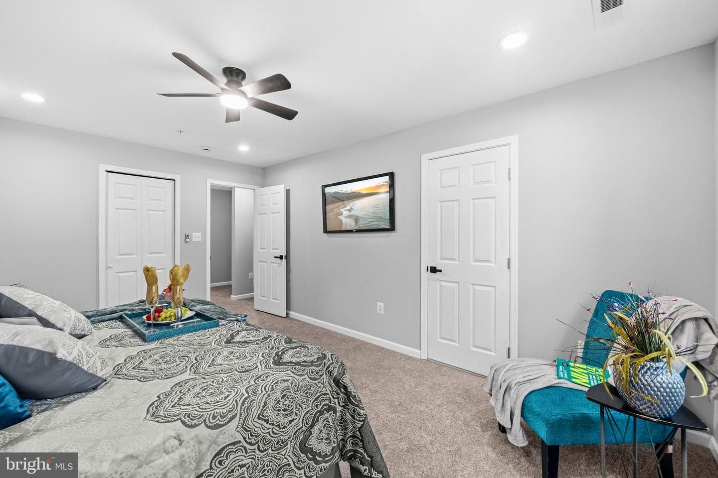 5907 Seat Pleasant Drive photo 27